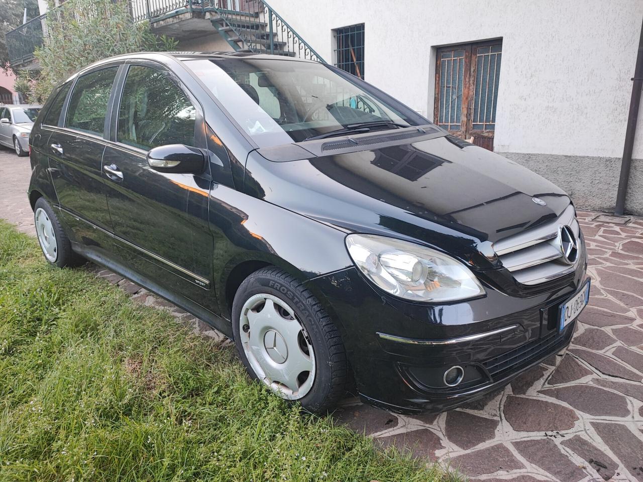 Mercedes-benz B 200 CDI Sport neopatentati premium