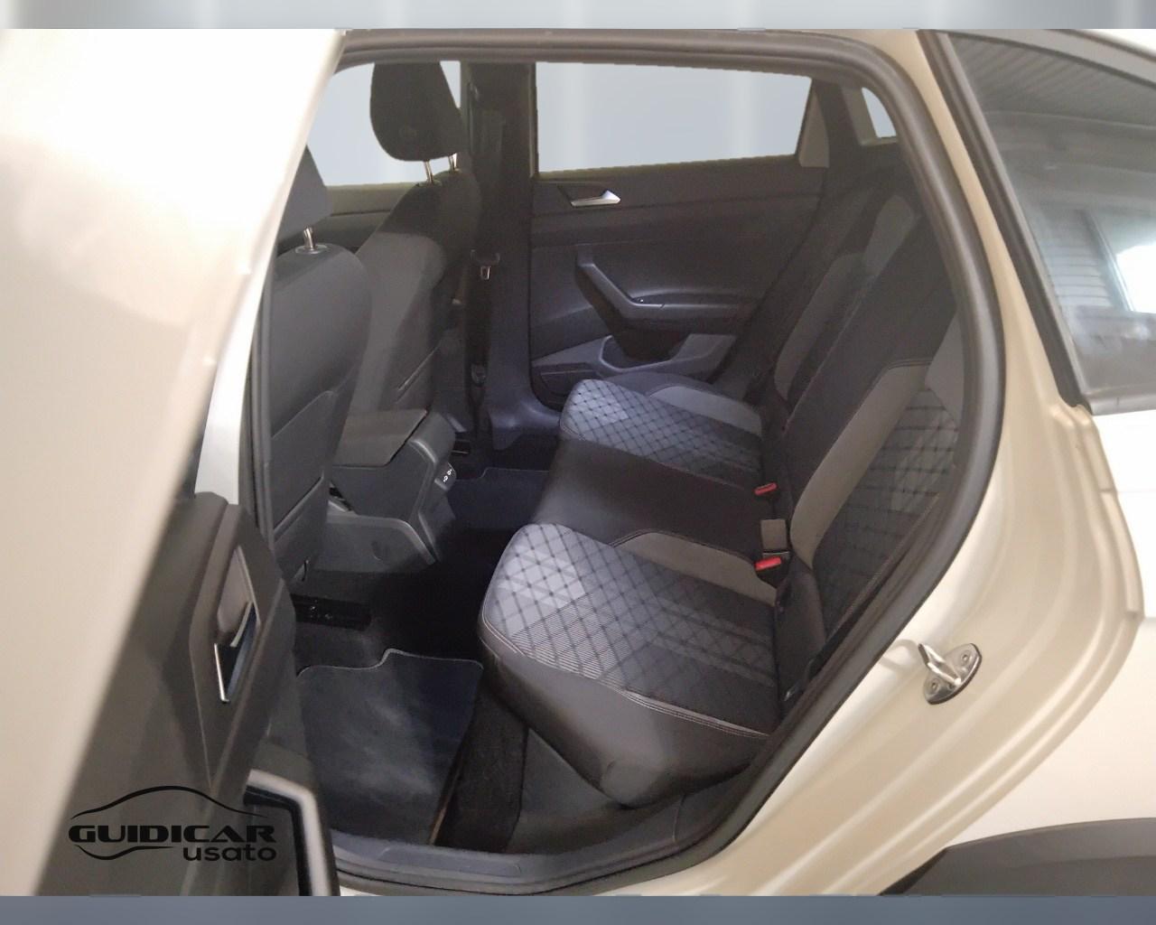 VOLKSWAGEN Taigo - Taigo 1.5 tsi R-Line 150cv dsg