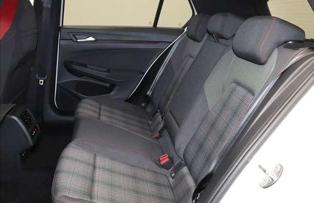 Volkswagen Golf GTI ACC NAVI LED KAMERA PDC USB 18" APPLE BLACK PACK