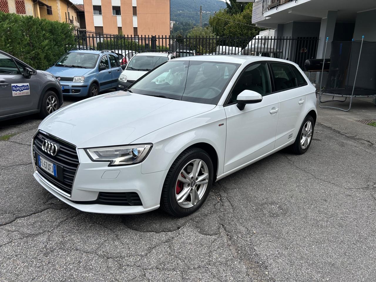 Audi A3 SPB 16 TDI SPORT. ok neopatentati
