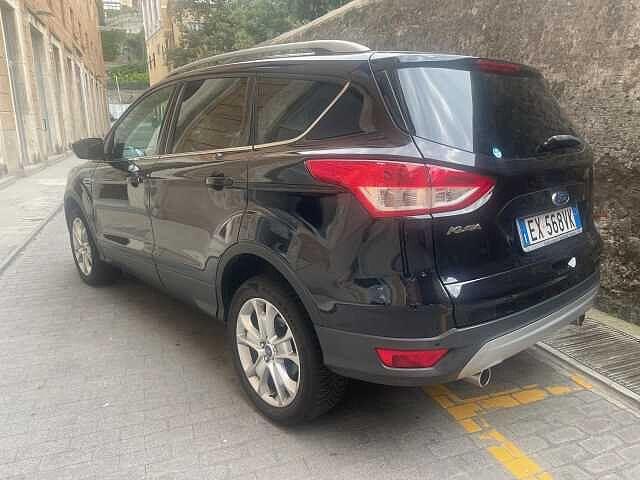 Ford Kuga 2.0 TDCI 150 CV S&S 4WD Powershift Titanium