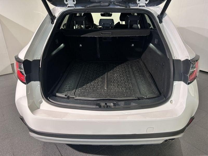 Toyota Corolla 2.0 Hybrid Touring Sport TREK