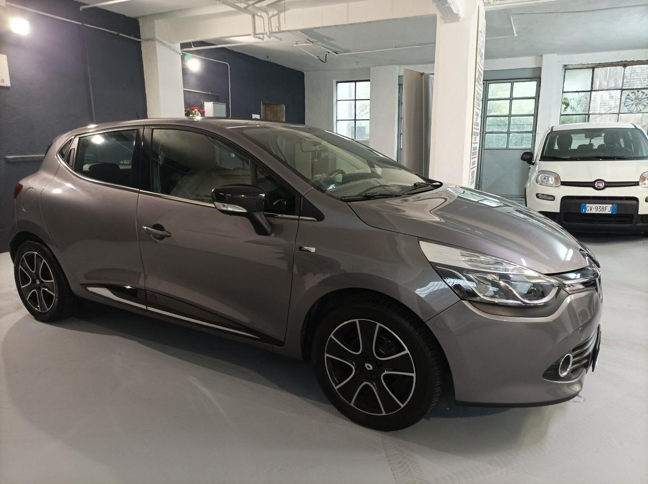 Renault Clio TCe 12V 90CV-2016(IN TRATTATIVA)