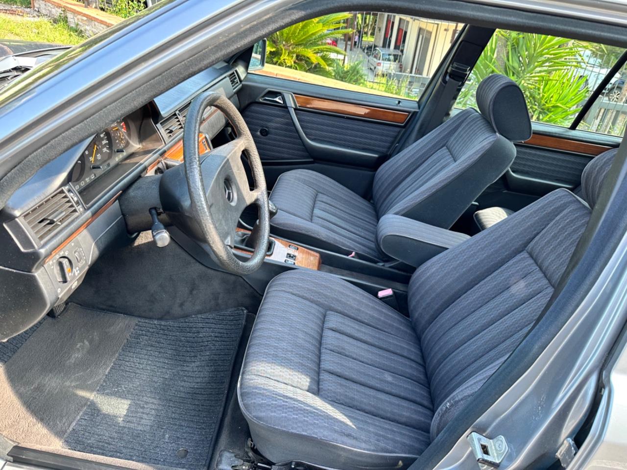 Mercedes w124 2.0 8 valvole gpl in perfetto stato