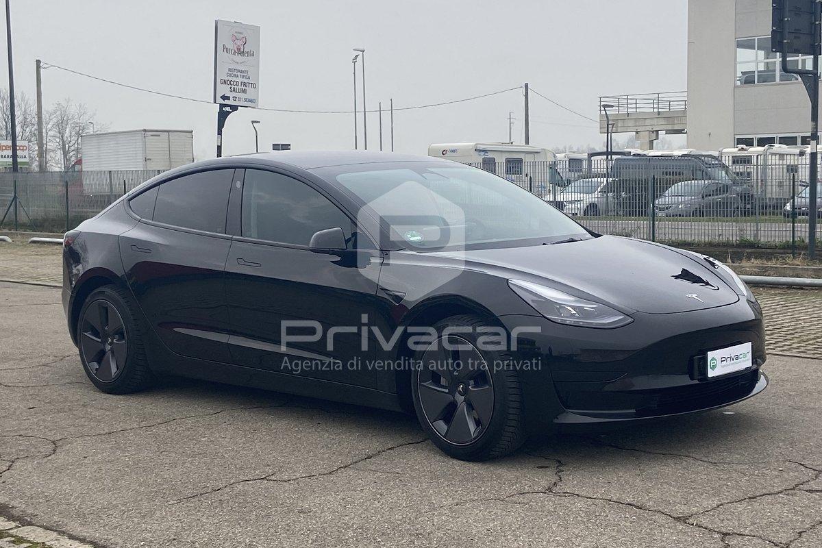 TESLA Model 3 RWD