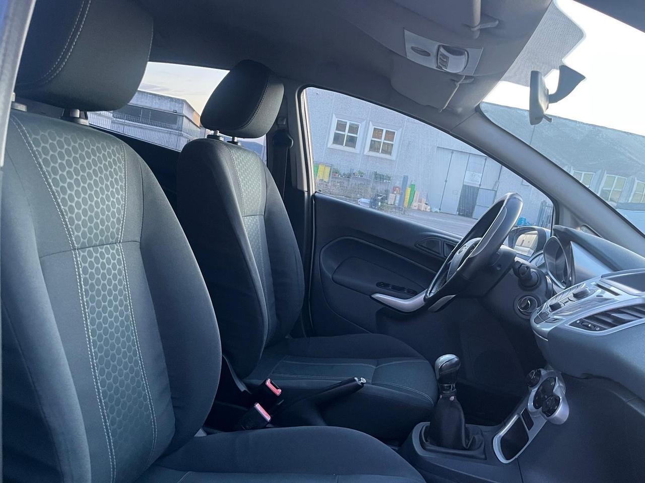 Ford Fiesta 1.4 TDCi 5p. Titanium