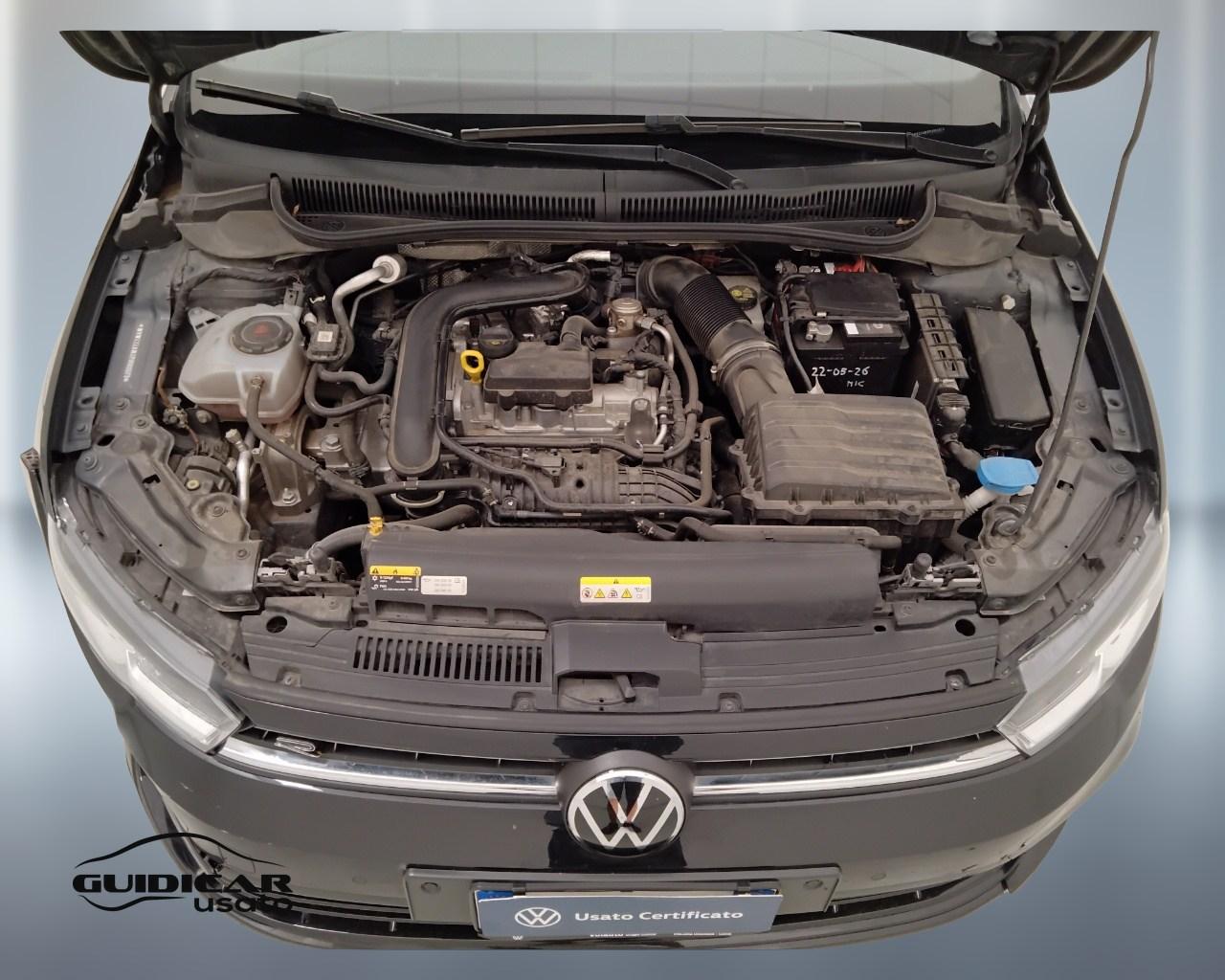 VOLKSWAGEN Polo VI 2022 - Polo 1.0 tsi R-Line 95cv