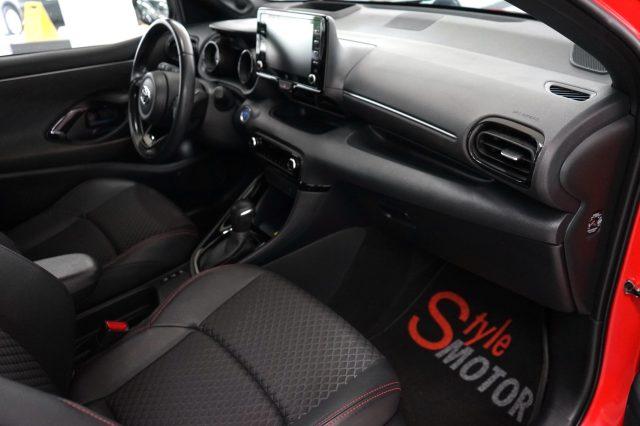 TOYOTA Yaris 1.5 Hybrid 5 porte Premiere Italiana Ufficiale