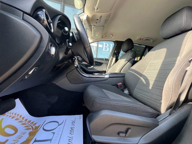 MERCEDES-BENZ GLC 220 d 4Matic Sport