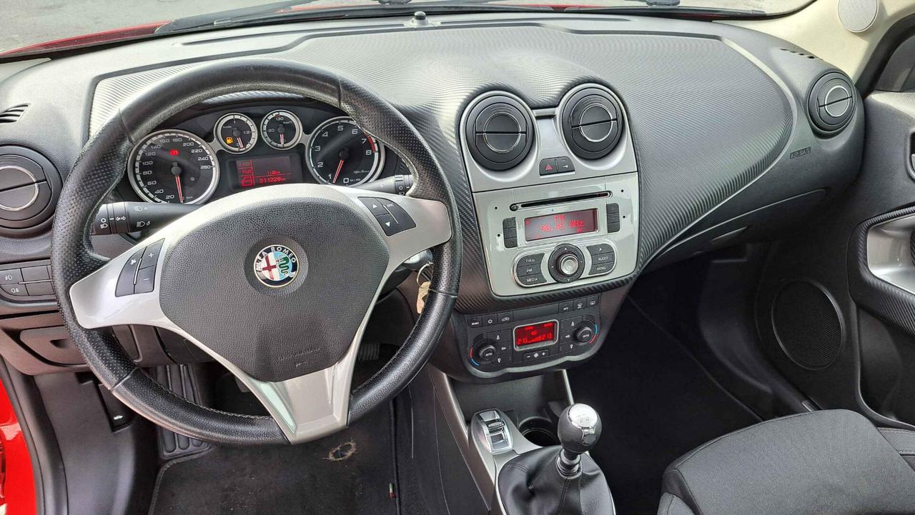 Alfa Romeo MiTo 1.4 T 155 CV Distinctive Sport Pack