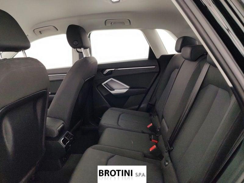 Audi Q3 1.5 35 TFSI Business Advanced S-Tronic