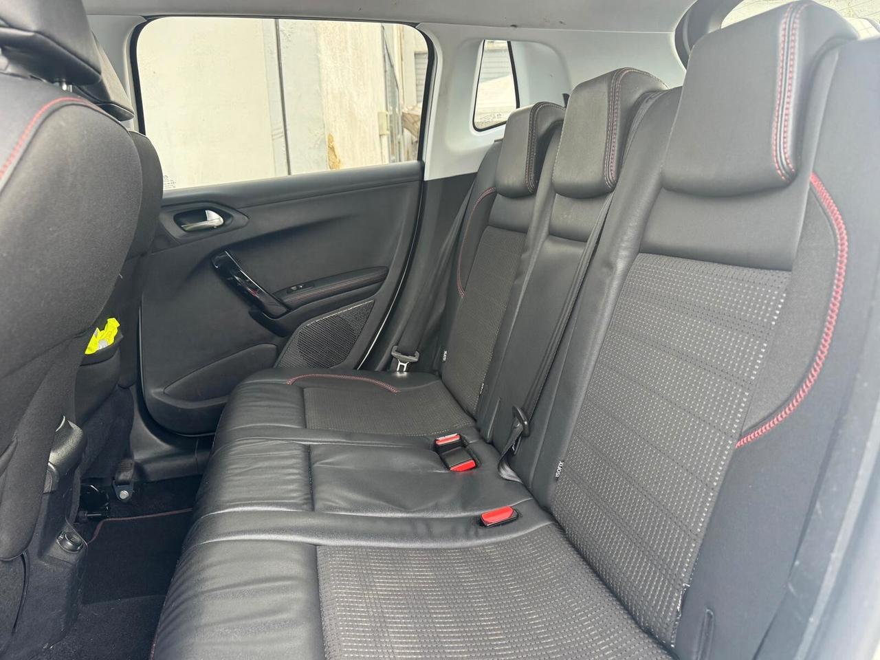 Peugeot 2008 BlueHDi 120 S&S GT Line