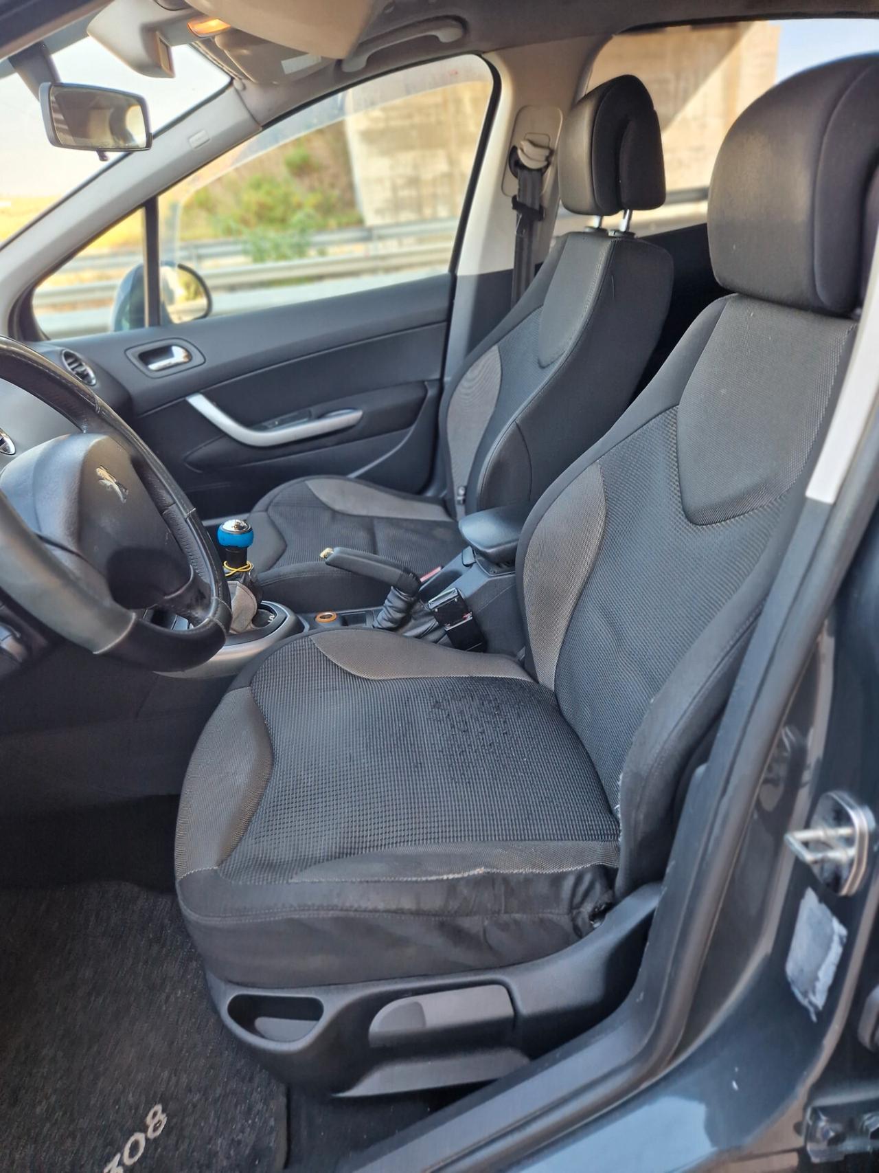 Peugeot 308 1.6 HDi 90CV 5p. Premium