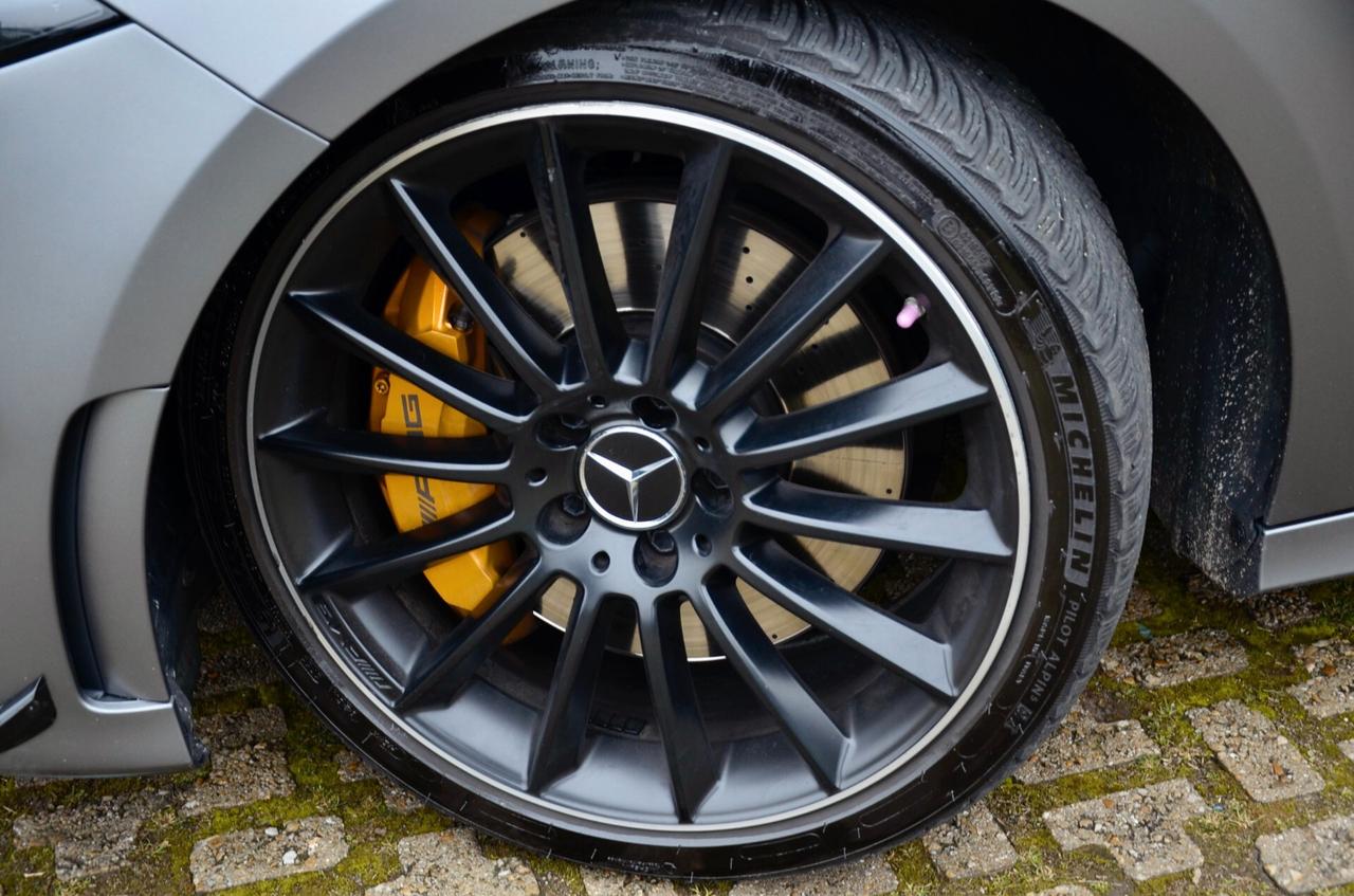 MERCEDES-BENZ A 35 AMG RACE EDITION 4MATIC 306cv AUTO, ECCELLENTI CONDIZIONI, UFF ITALIANA, EURO 6D, TETTO, NIGHT PACK, HI-FI BURMESTER, SCARICO, SOSPENSIONI ADATTIVE, MULTIBEAM, 19", PERMUTE