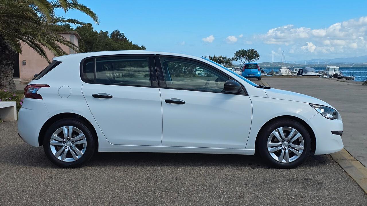 Peugeot 308 BlueHDi 100 S&S Active