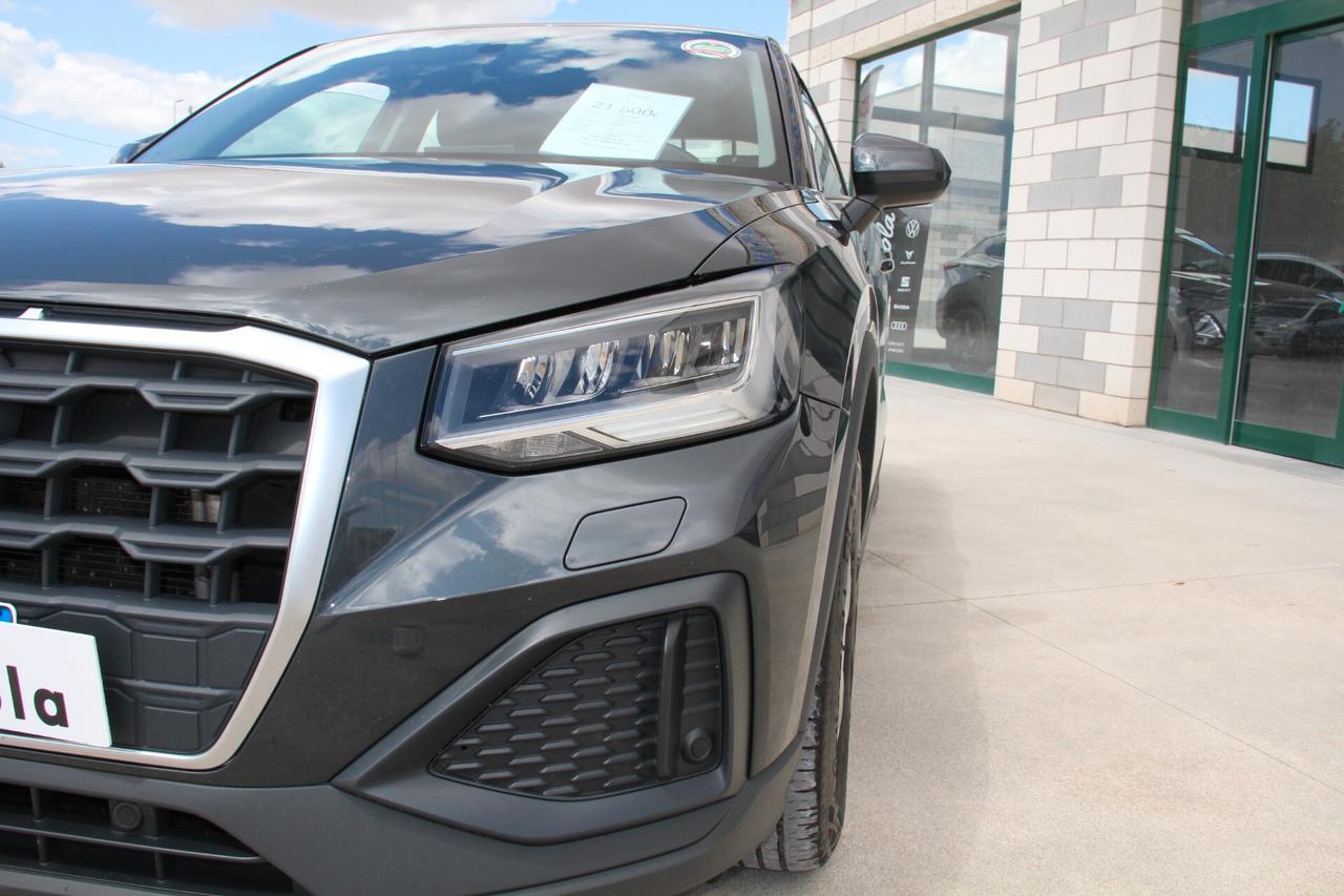 Audi Q2 35 TDI quattro S tronic Business