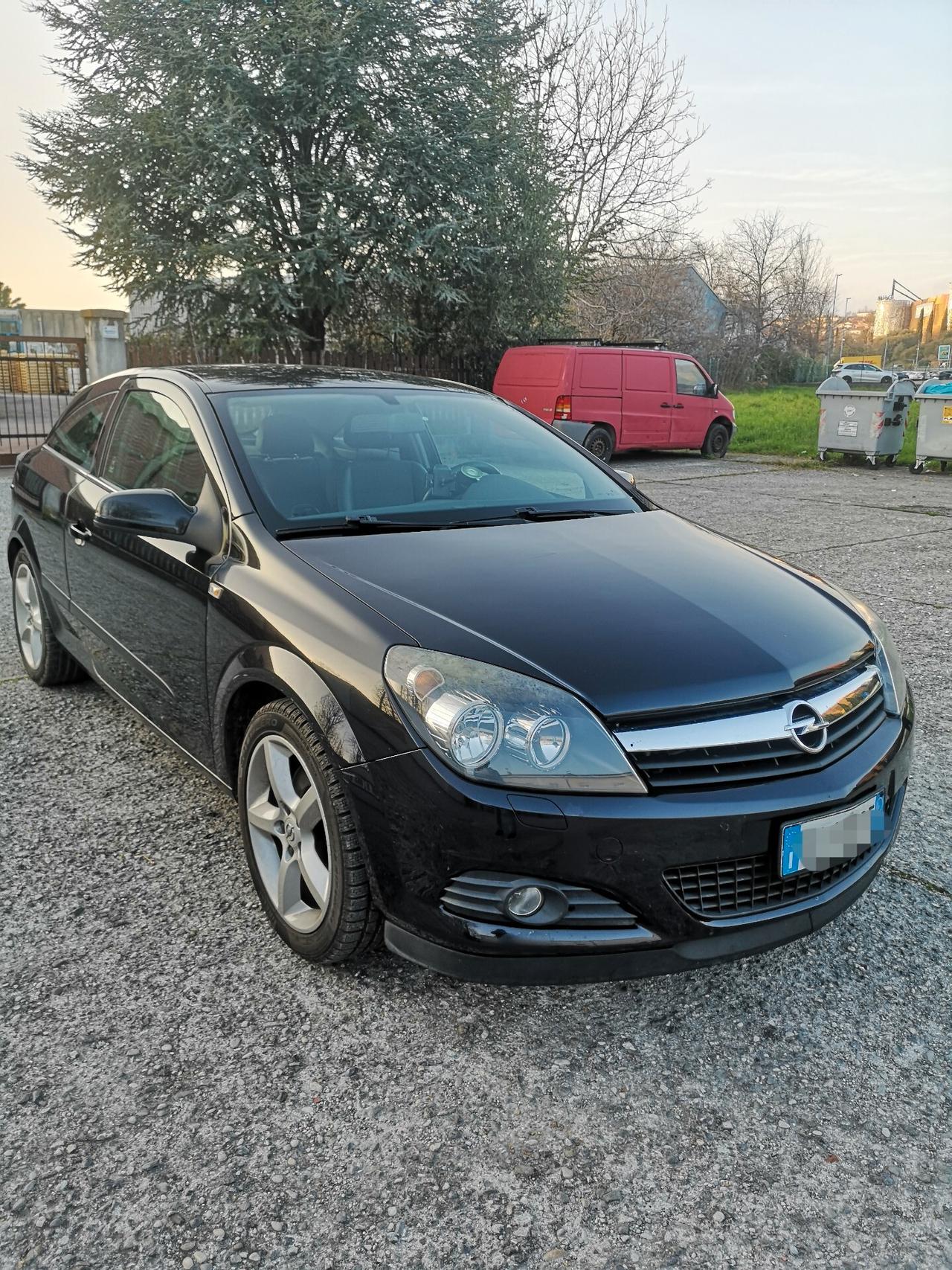 Opel Astra GTC 1.3 125 CV - 2007