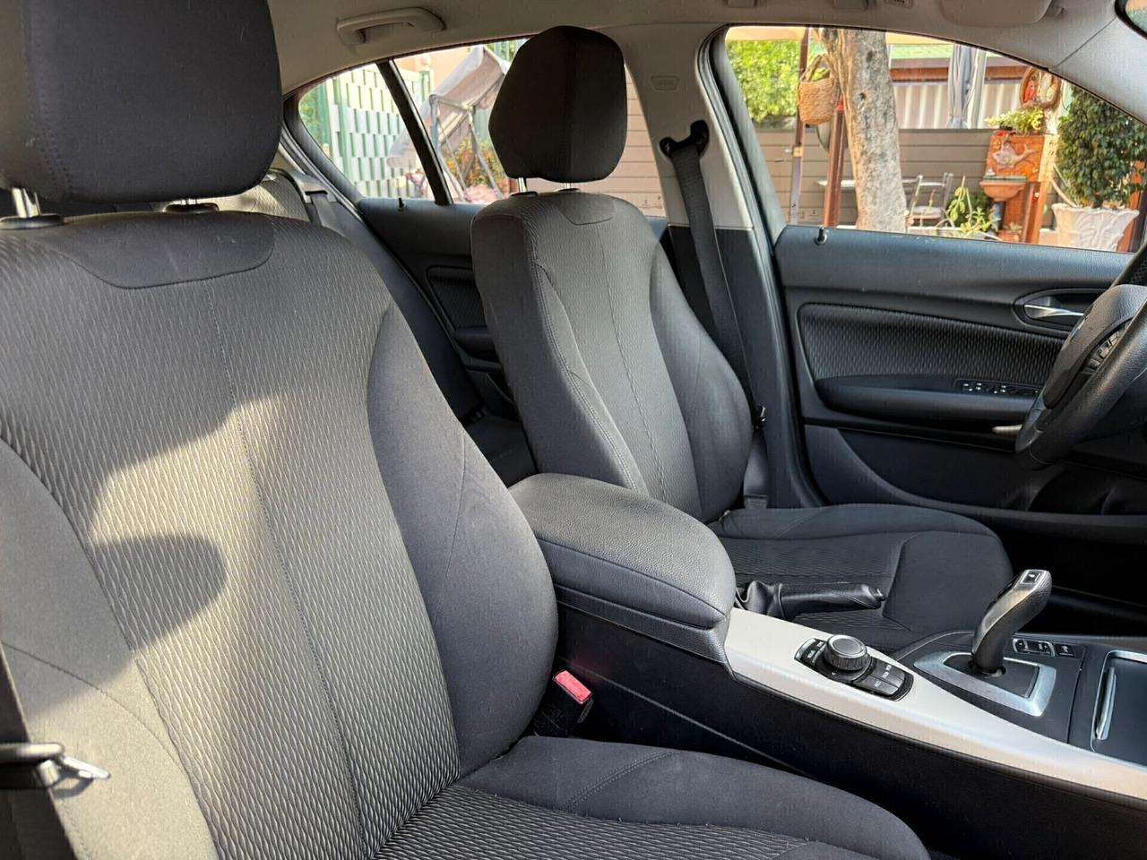 Bmw 118d 5p. Advantage cambio aut.