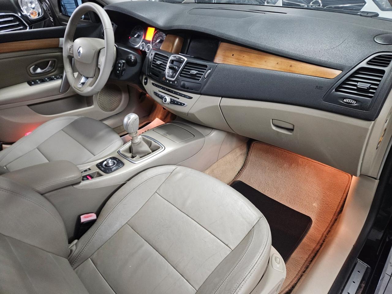 RENAULT LAGUNA 2.0DCI INITIALE PARIS STRAFULL