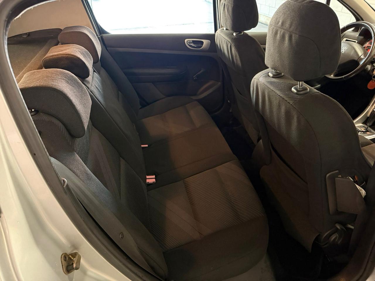 Peugeot 207 1.6 109CV 5p. XSI