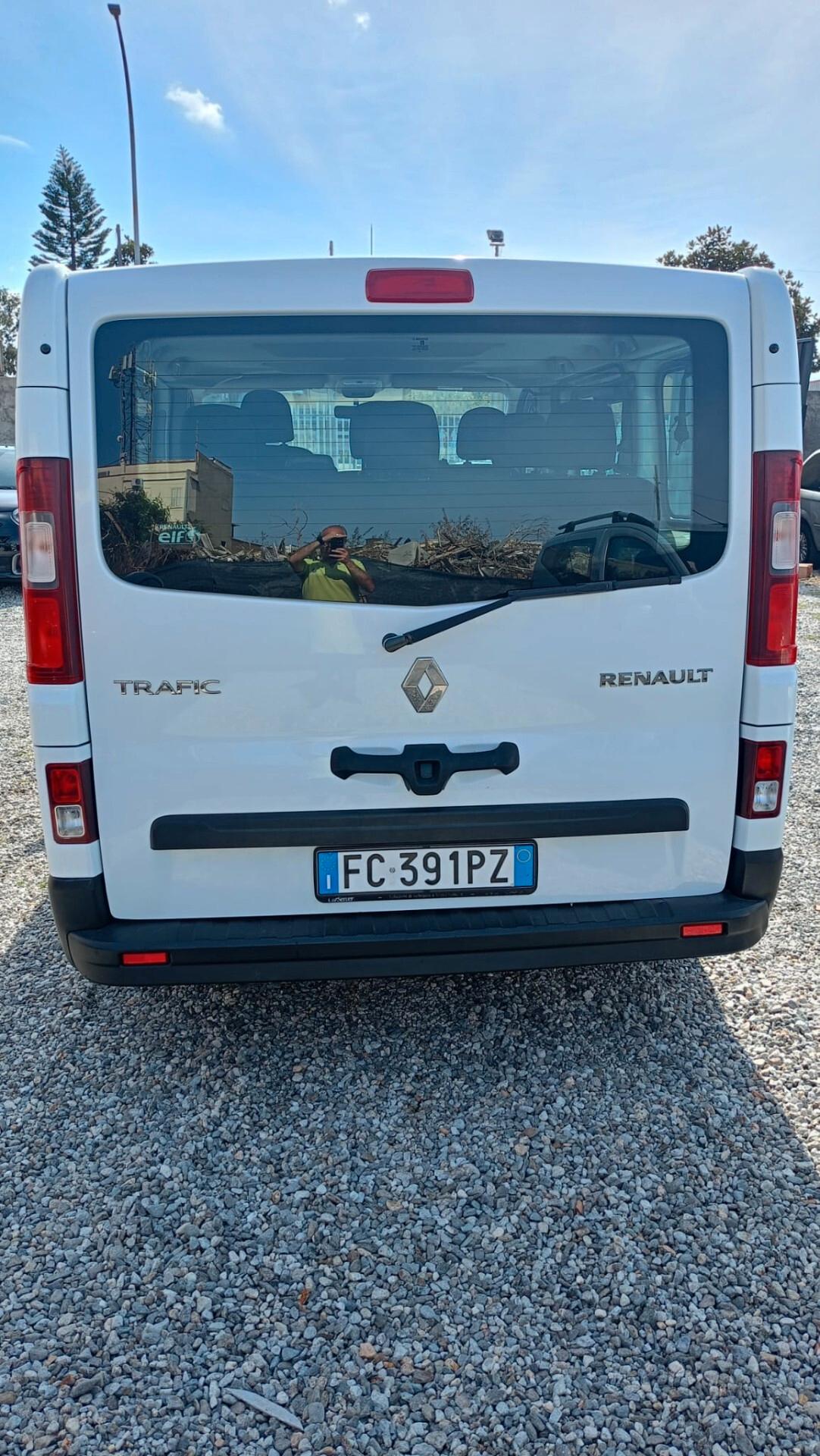 Renault Trafic T27 1.6 dCi 125CV S&S PC-TN Zen 9 Posti Pulmino
