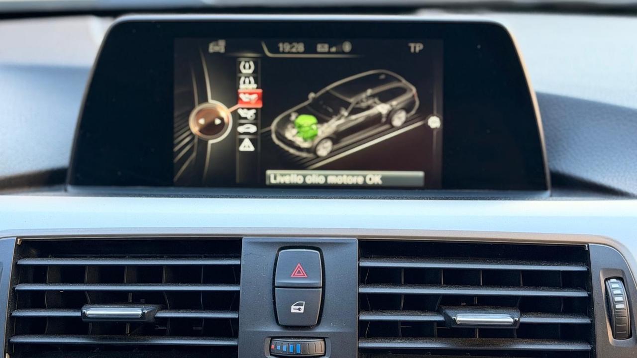 Bmw 320 320d xDrive Touring Sport
