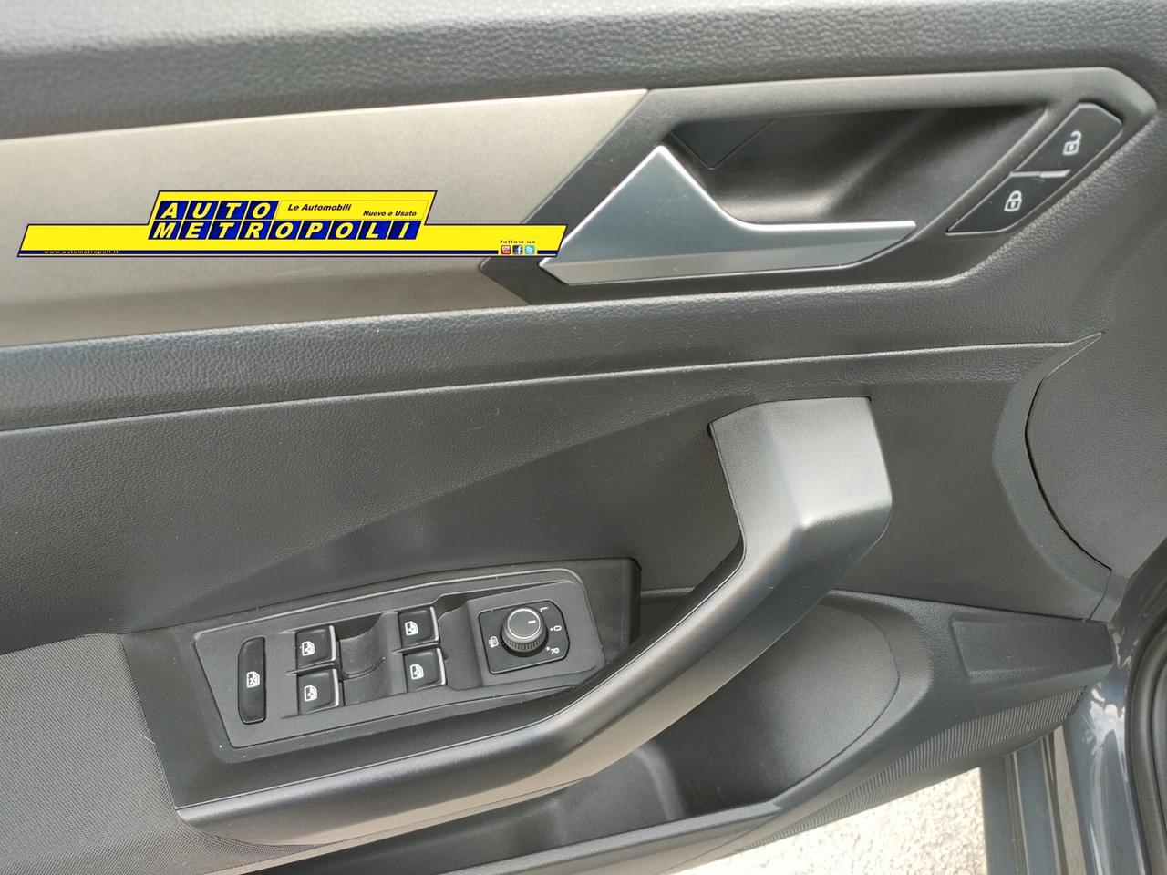 Volkswagen T-Roc 1.6 116cv TDI SCR Business