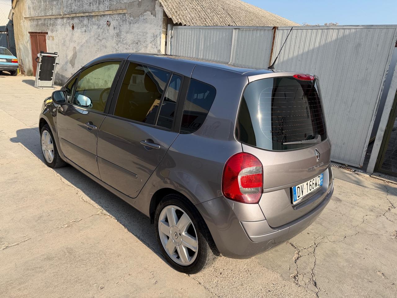 Renault Modus Grand 1.2 16V TCE GPL Expression