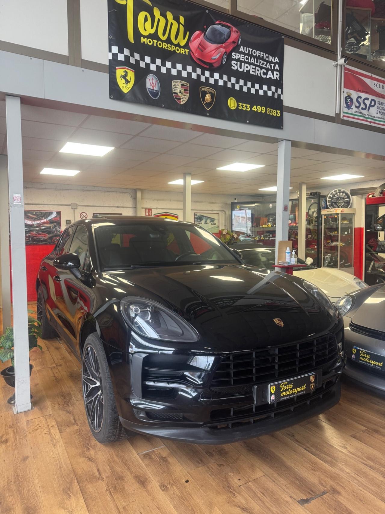 Porsche Macan 2.0 BENZINA 245Cv PERMUTE