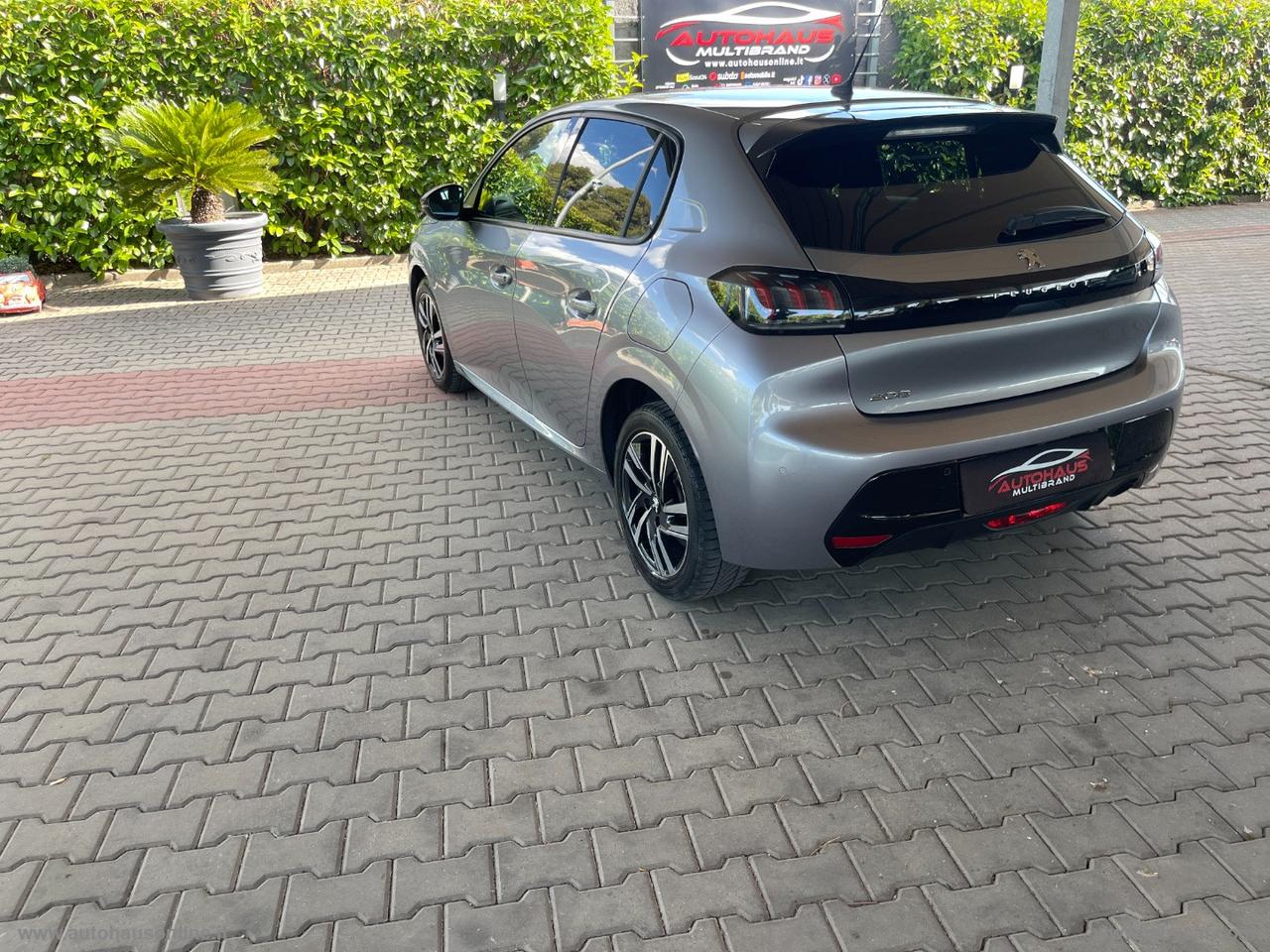 PEUGEOT 208 BlueHDi 100 S&S 5p. Allure Pack