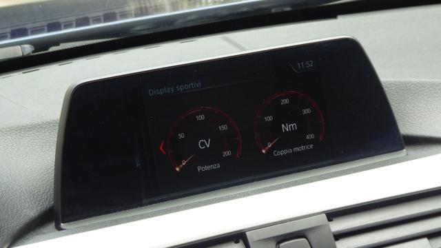 BMW 320 d xDrive Touring Business Advantage