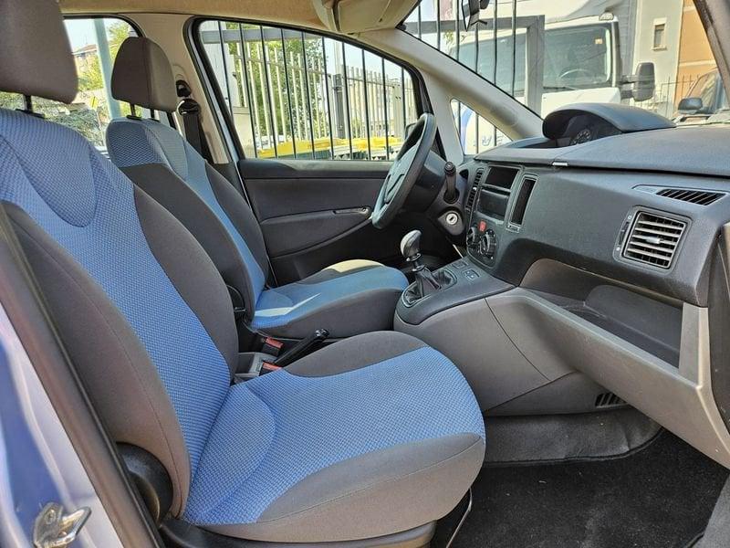 FIAT Idea Idea 1.2 16v Black Label