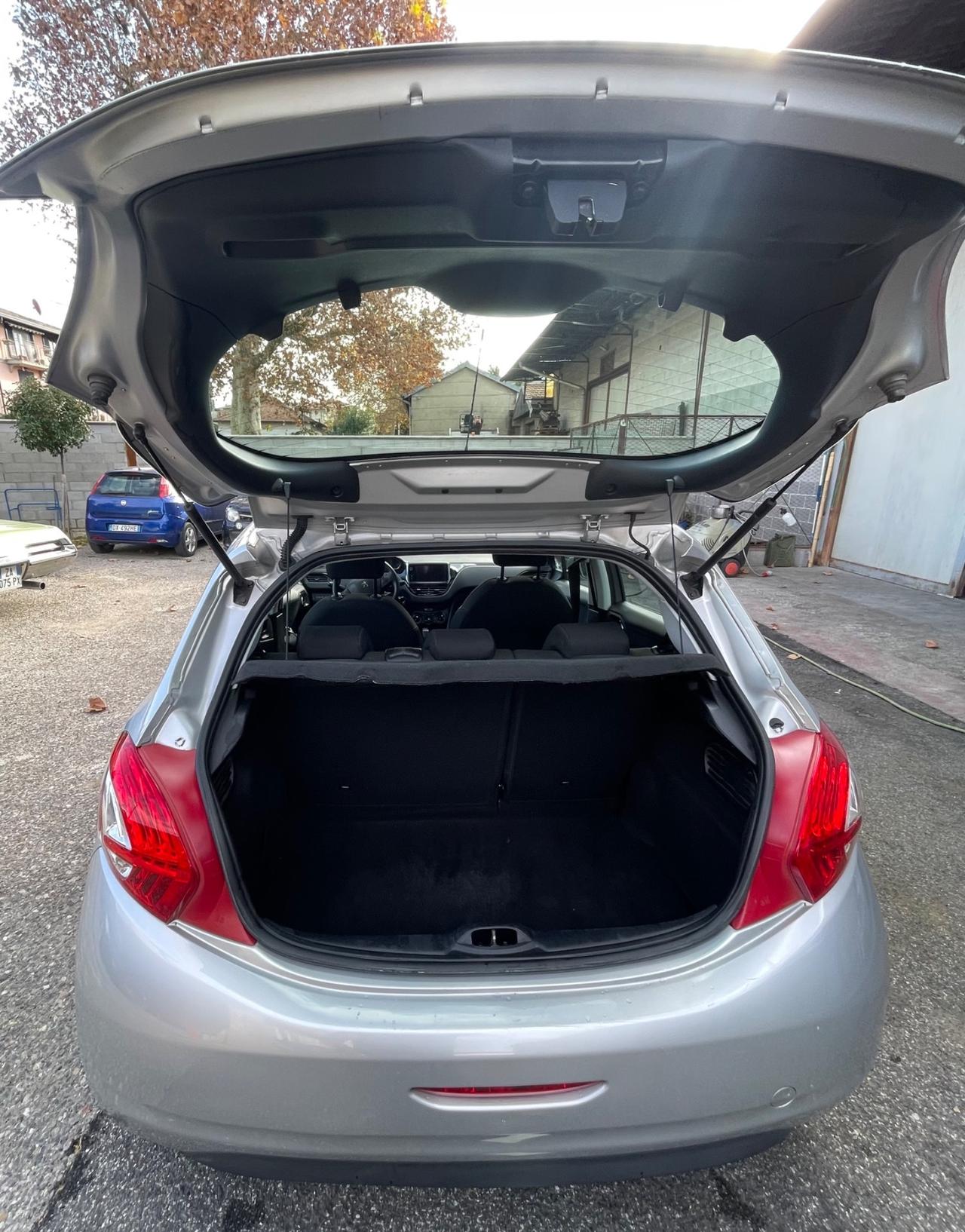 Peugeot 208 1.4 VTi 95 CV 3p. Allure