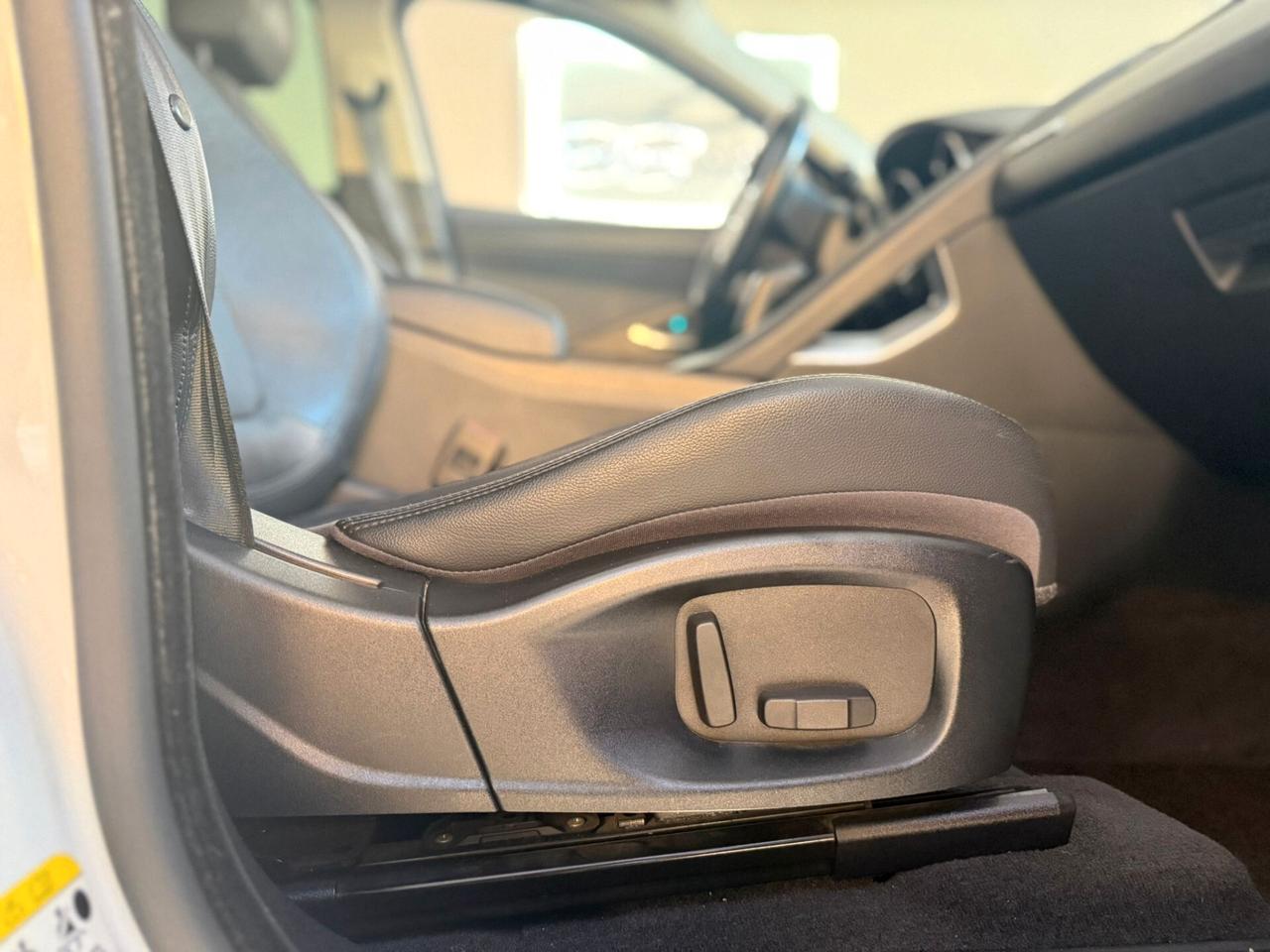 Jaguar E-Pace 2.0D 150 CV R-Dynamic