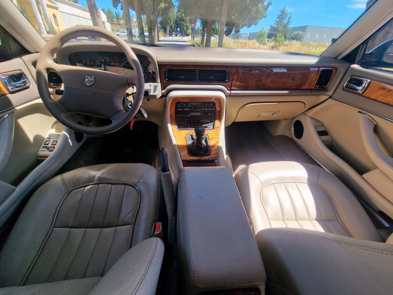 Jaguar XJ XJ6 3.2 Cambio Manuale - Book Service