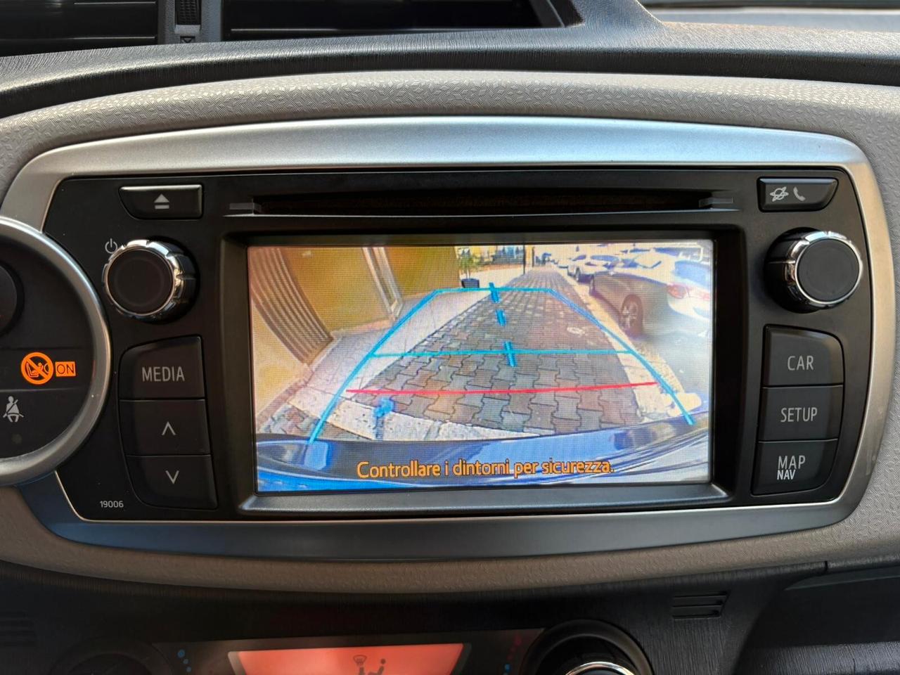 Toyota Yaris 1.3 5 porte Lounge