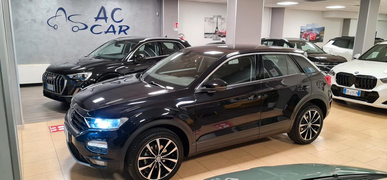 Volkswagen T-Roc 1.5 TSI ACT DSG Business BlueMotion Technology