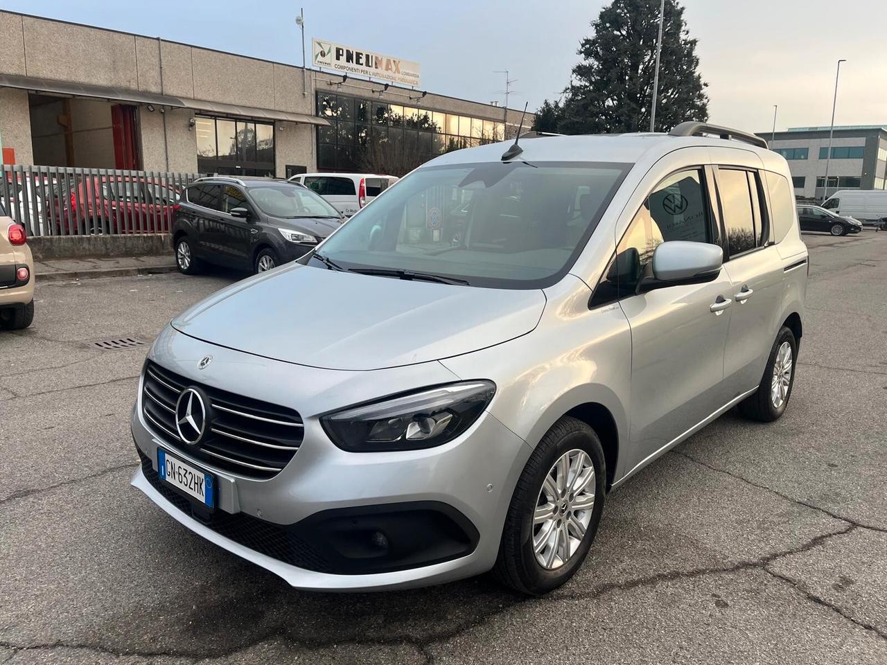 Mercedes-benz Classe T 180d