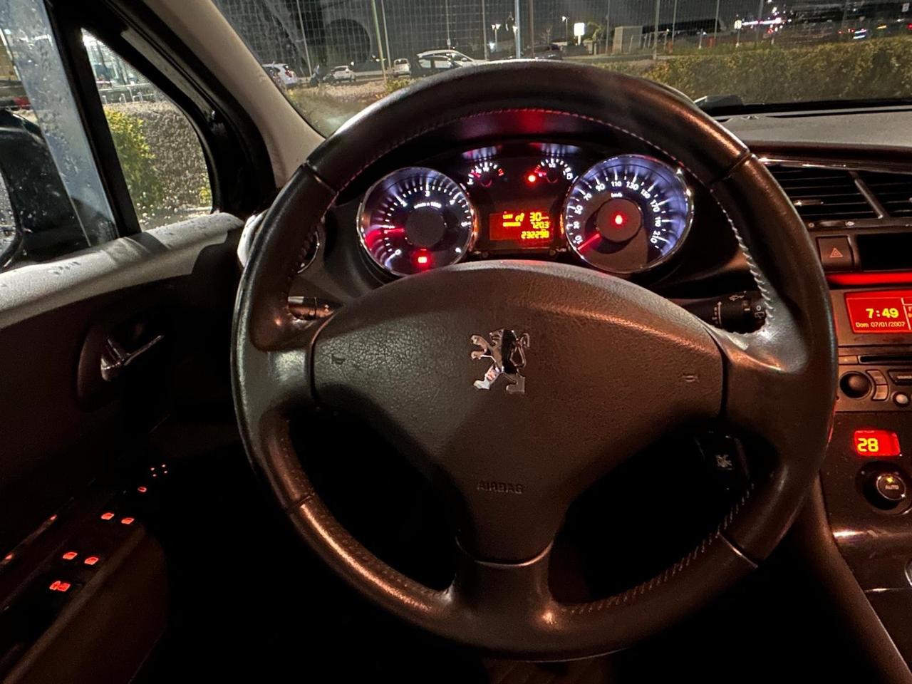 Peugeot 3008 1.6 HDi 110CV Premium