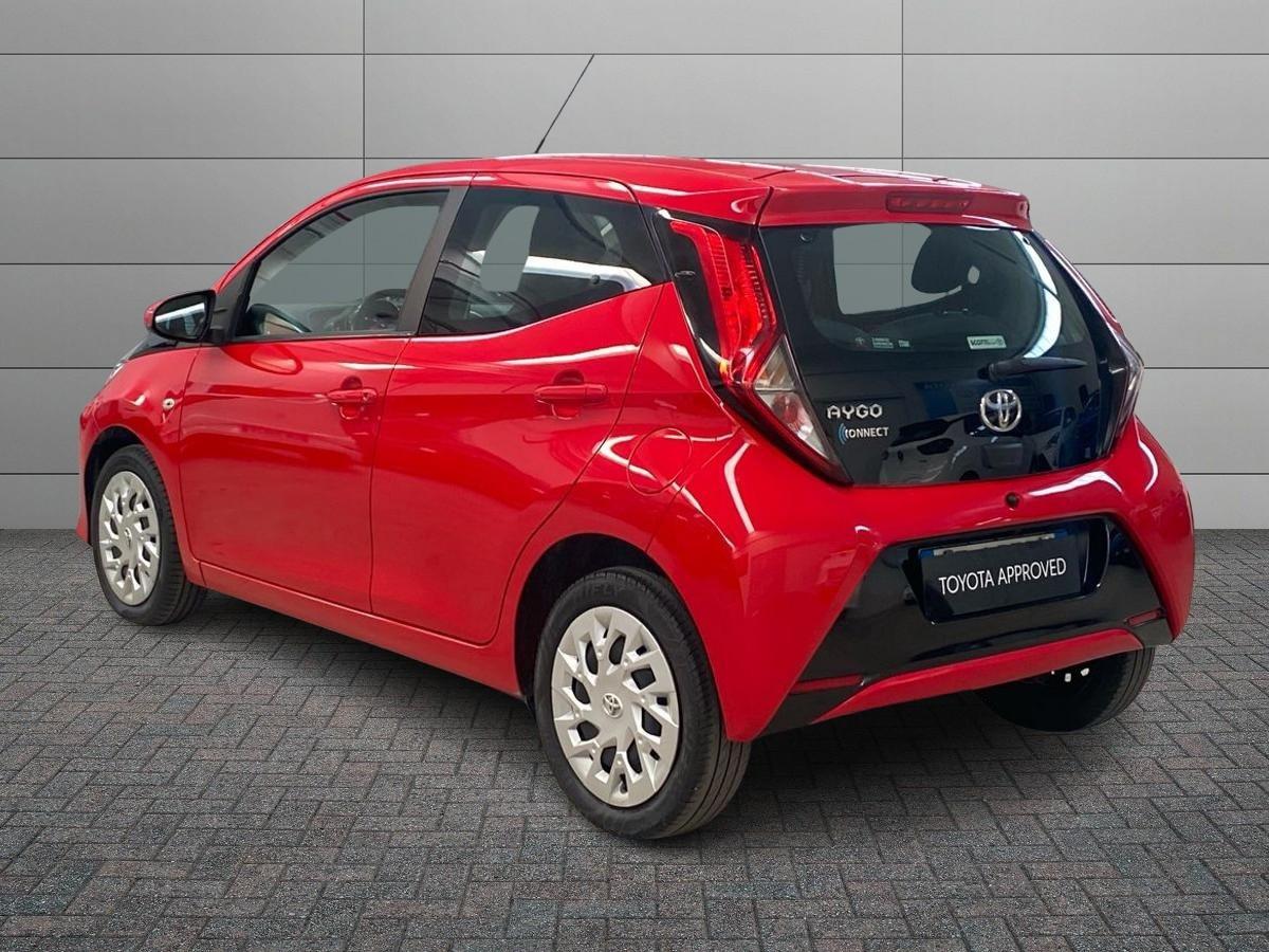 TOYOTA Aygo 2ª serie - Aygo Connect 1.0 VVT-i 72 CV 5 porte x-play