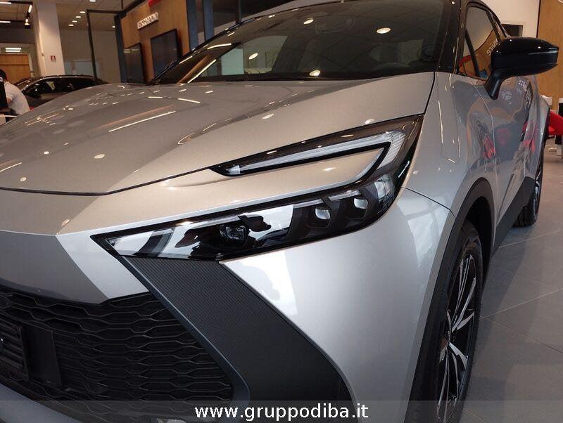 Toyota C-HR 2.0 PHEV FWD TREND