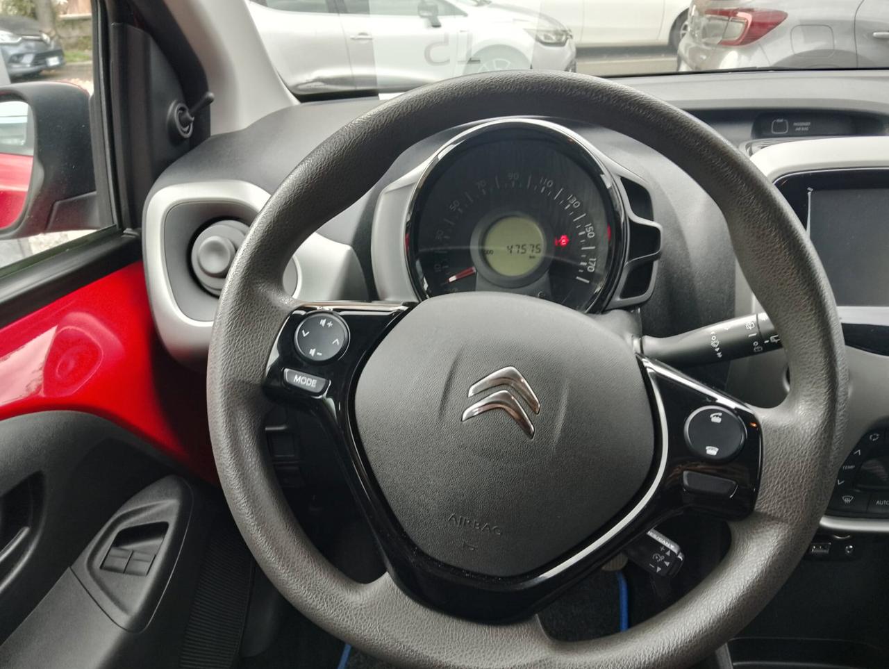 Citroen C1 PureTech 82 5 porte Shine