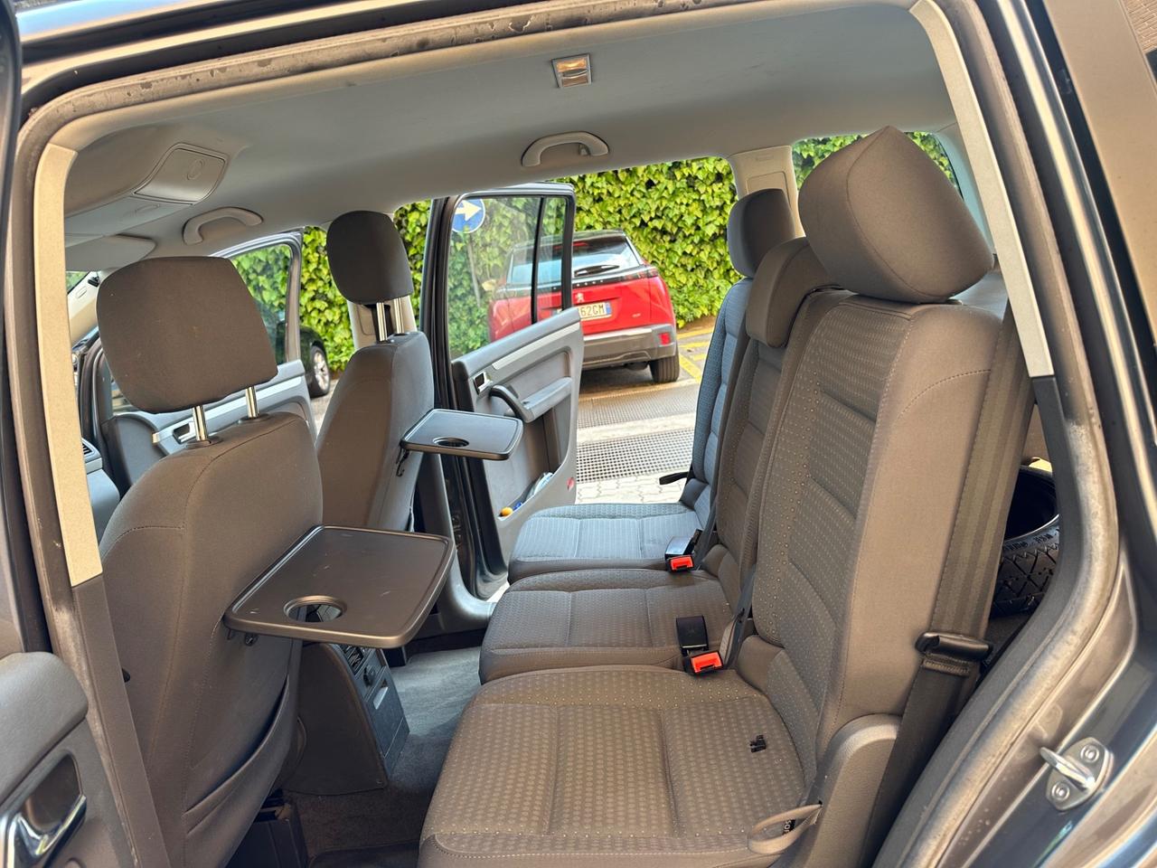 Volkswagen Touran 1.6 16V FSI Goal