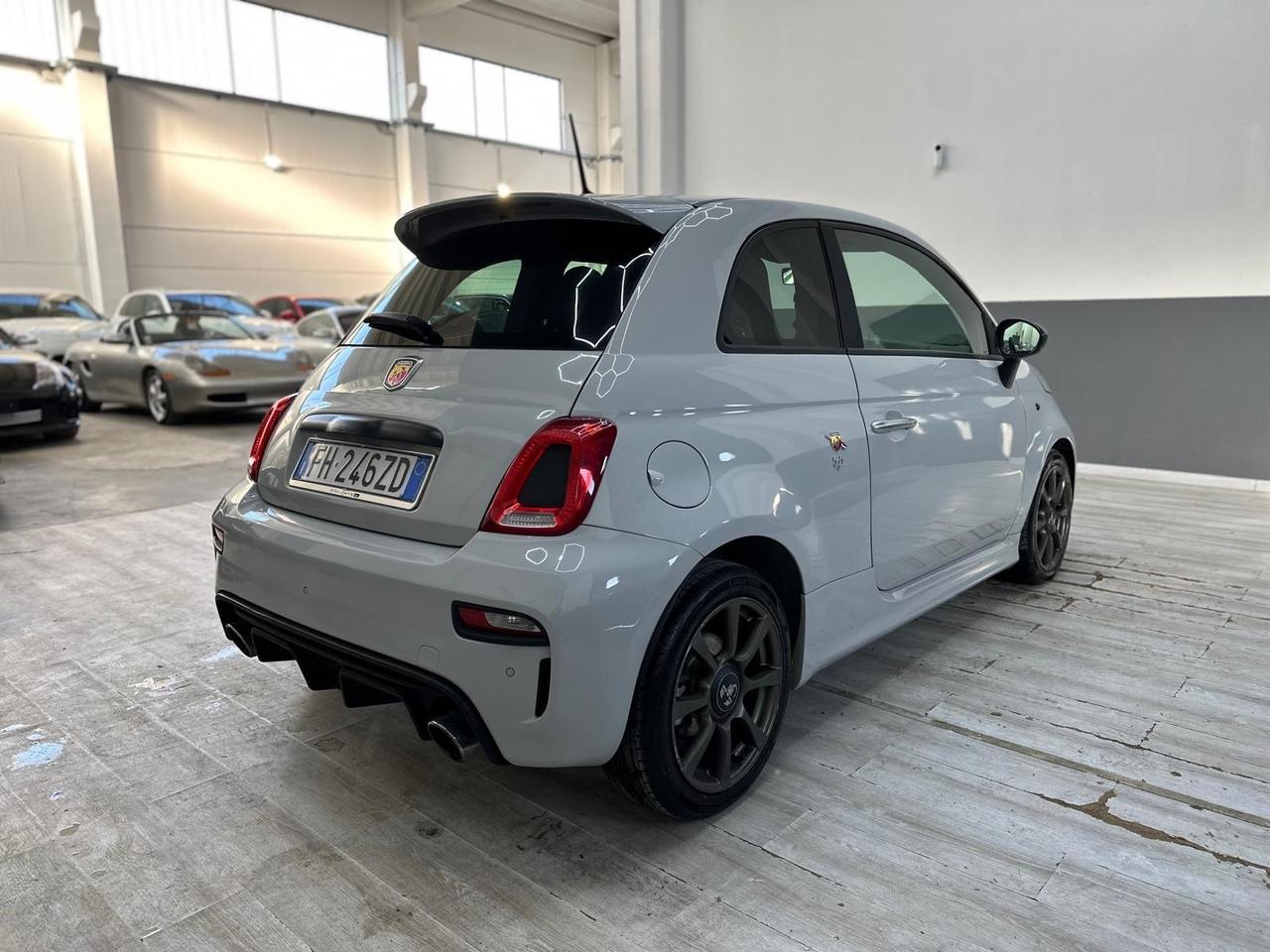 Abarth 595 Turismo 1.4 Turbo T-Jet