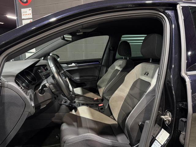 VOLKSWAGEN Golf R RISERVATA