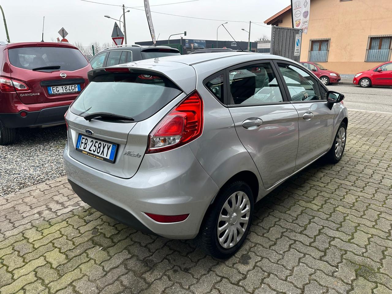 Ford Fiesta 1.4 5 porte Bz.- GPL Black & White Edition