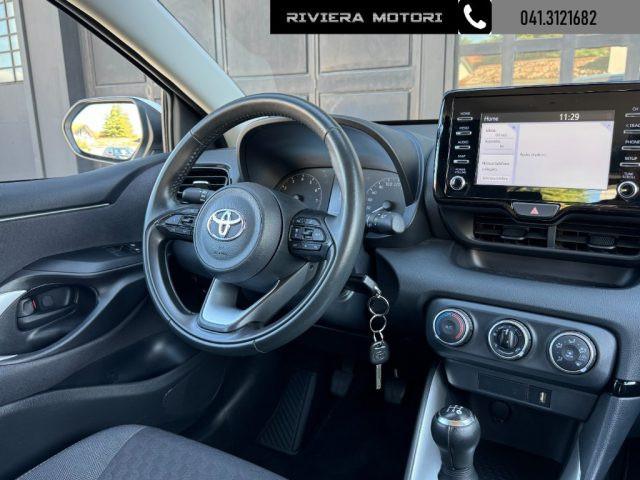 TOYOTA Yaris 1.0 5 porte Active