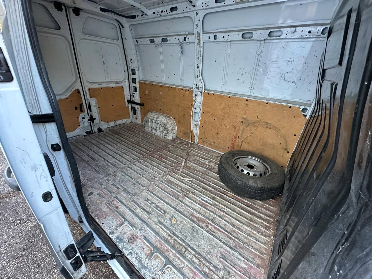 Renault Master T35 2.3 dCi/145 PL Cabinato Twin Turbo S&S