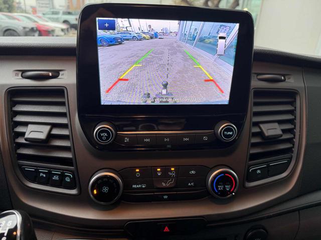 FORD Transit Custom 320 2.0 150 PC-TN Nugget Titanium