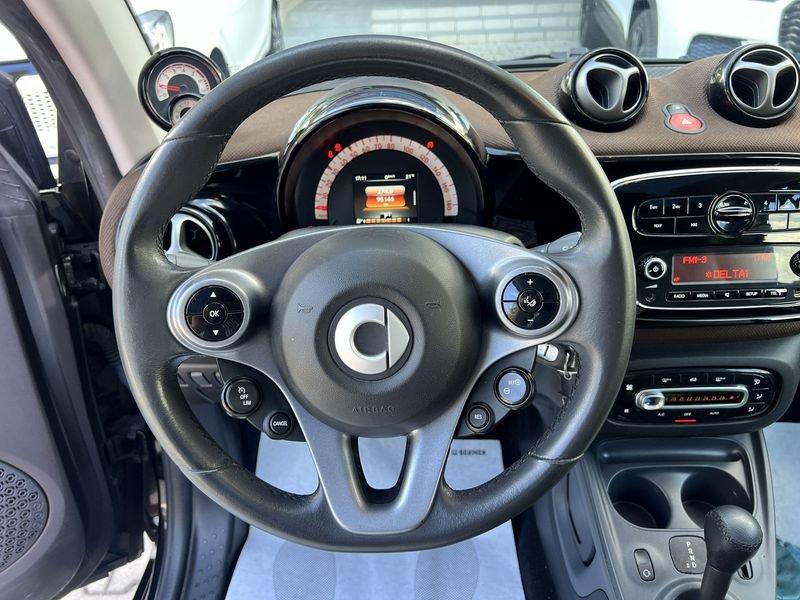 smart fortwo 90 0.9 Turbo twinamic Tokyowhite